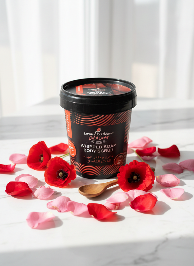 Aker Fassi with Poppies