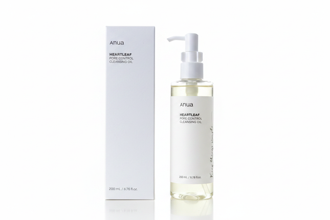 Anua Heartleaf Cleansing Oil Pure White Background