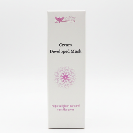 Cream Developed Musk Clean