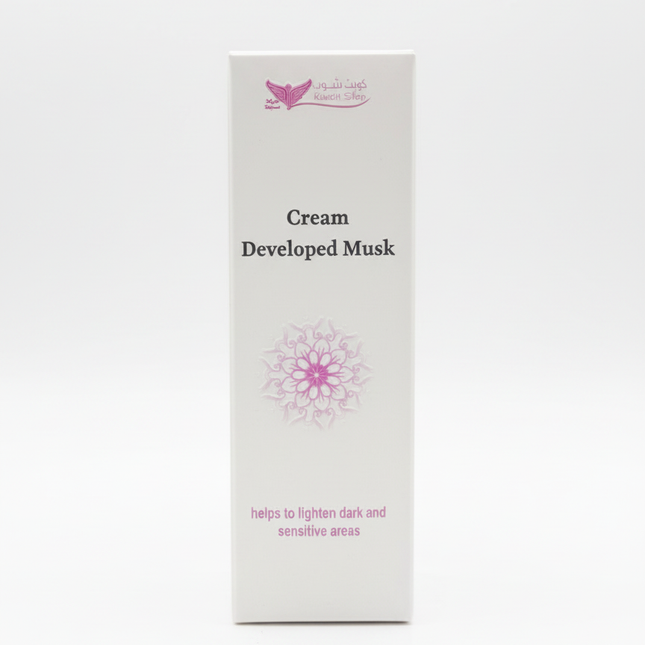 Cream Developed Musk Clean