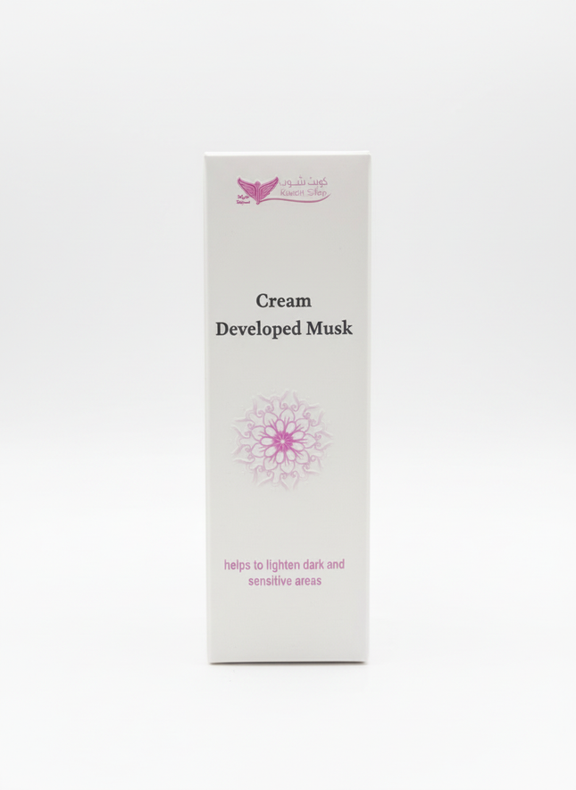 Cream Developed Musk Clean