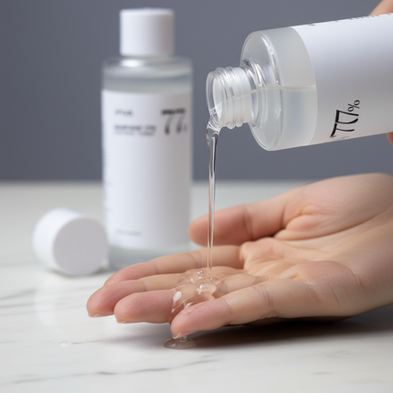 ANUA Heartleaf 77% Soothing Toner — clear toner texture close-up
