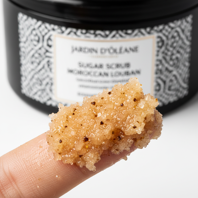 Jardin D'Oleane Sugar Scrub Moroccan Louban - texture close-up