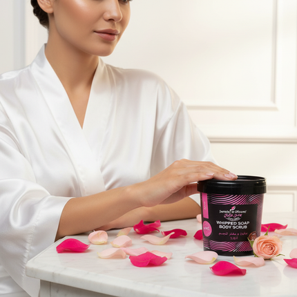 Jardin d'Oléane Rose Body Scrub lifestyle photo with rose petals