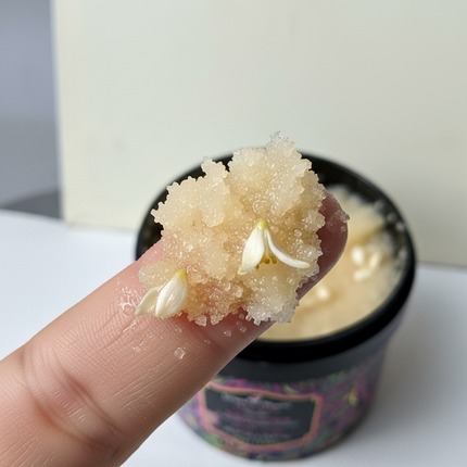 Jardin D'Oleane Sugar Scrub Orange Blossom - texture close-up