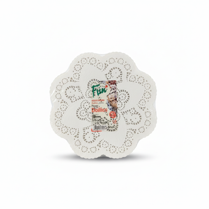 Scalloped doilies clean